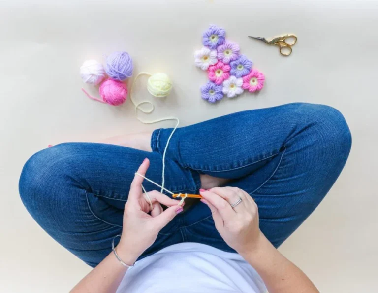 How to Crochet a Puff Flower: Free Pattern