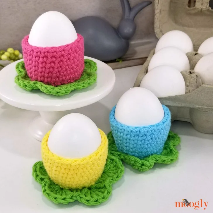 Simple Flower Egg Cozy - main DIR 3