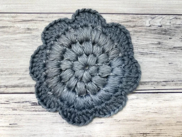 Puff Stitch Crochet Face Scrubby (Free Pattern)