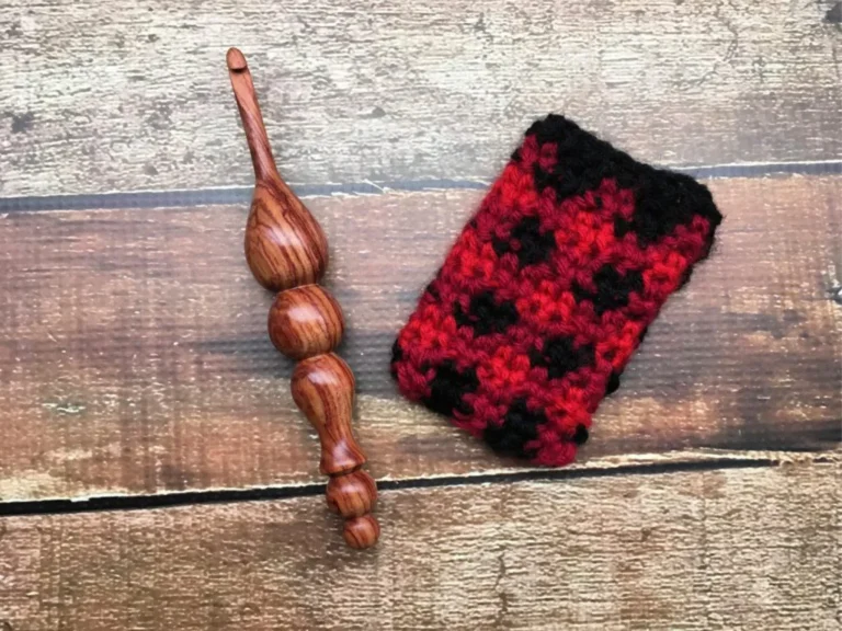 Free Pattern – Last Minute Crochet Gift Card Holders