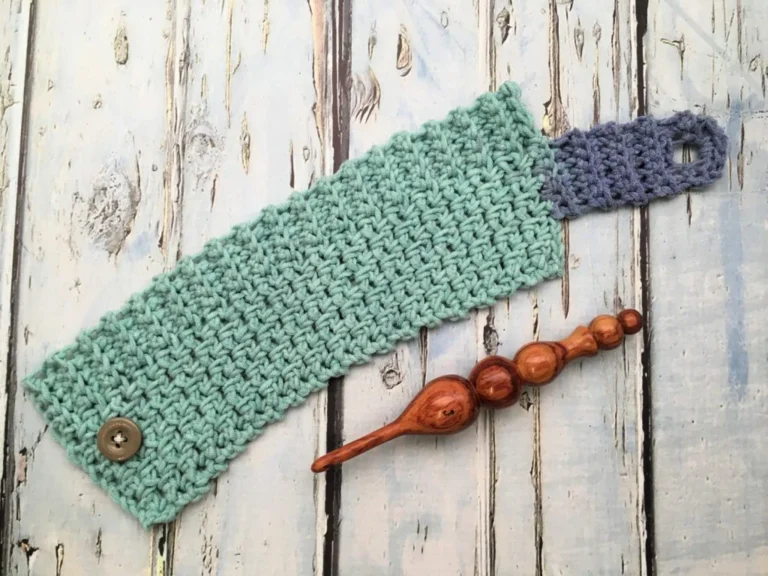 Quick and Easy Mug Cozy – Free Crochet Pattern